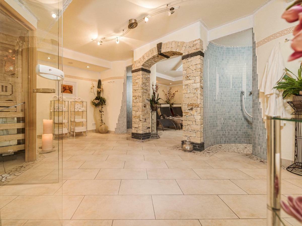 Haus Christine Otel Ried im Zillertal Dış mekan fotoğraf